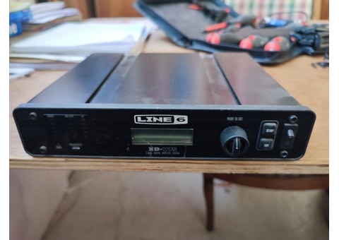 Récepteur HF Line6 XDV75 complet avec alimentation et antennes
