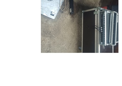 Botex NETcon 85 avec flight case
