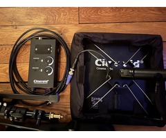 Deux panneaux Led flexible Cineroid avec pieds