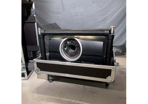 Barco F90 W13 avec objectif EN68