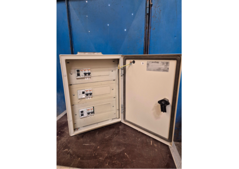 Tableau distrib électrique 6 x 16A 32 1B