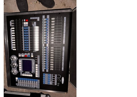 Creator 1024 PRO SHOWTEC