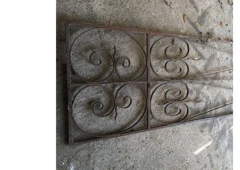 GRILLE EN FER FORGE XIXème