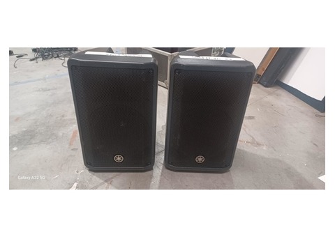 lot de 2 enceintes amplifiées YAMAHA DBR10 à réviser