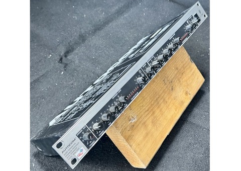 BEHRINGER AUTOCOM
