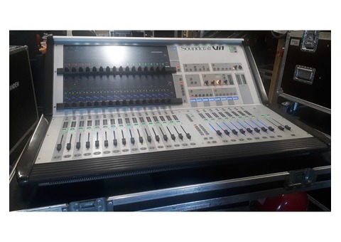 Vends console numérique SOUNDCRAFT VI1