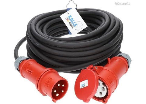 Vend un câble tetra 32 A 400 V de 50 m