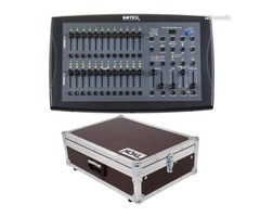 Vend une console lumière Botex Controller DMX DC1224 en fly