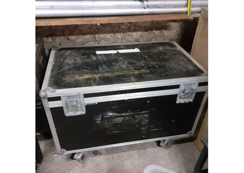 Vends flignt case avec freins
