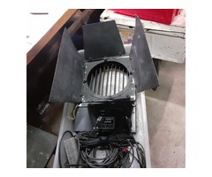 Volet Jalousie pour projecteur 5kW