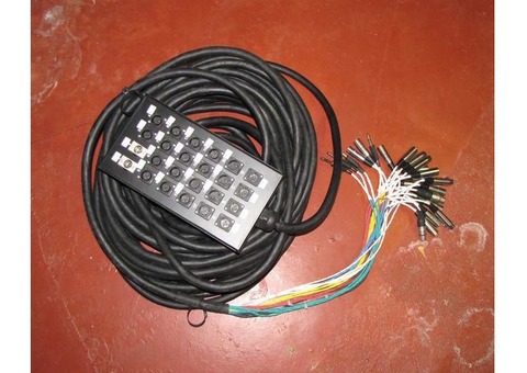 Câble 24 paires blindées avec boitier de scène