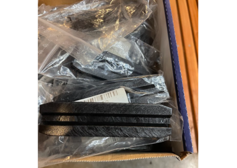 Connecteurs sucres de jonction pour praticables