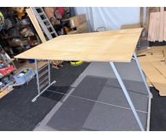 Structure scénique prototype 2 plateaux pliables Neuf jamais servi