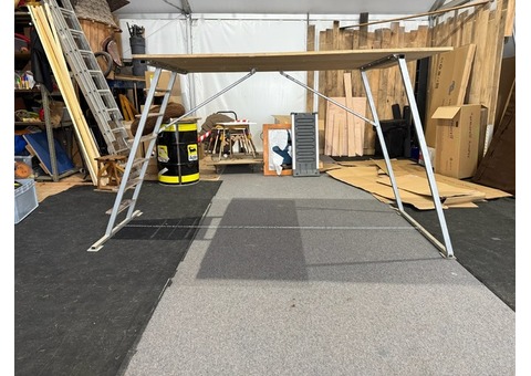 Structure scénique prototype 2 plateaux pliables Neuf jamais servi