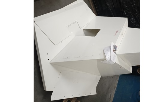 Présentoir pyramide