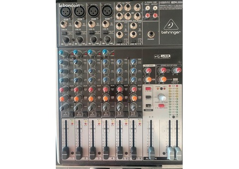 Console de mixage Behringer XENYX 1204USB