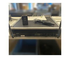 Récepteur UHF SHURE UR4S 1 UR1 1 UR2 1 020 unité 3 dispo