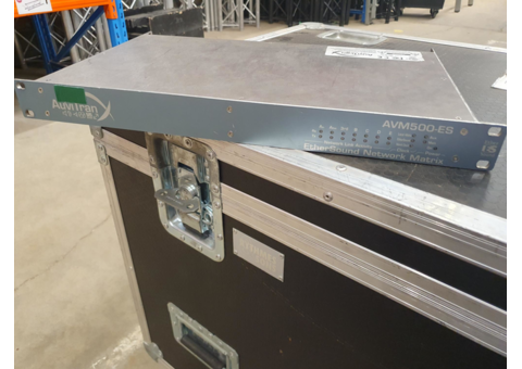 Matrice Auvitran AVM500ES 5 réseaux Ethersound 360 unité 1 dispo