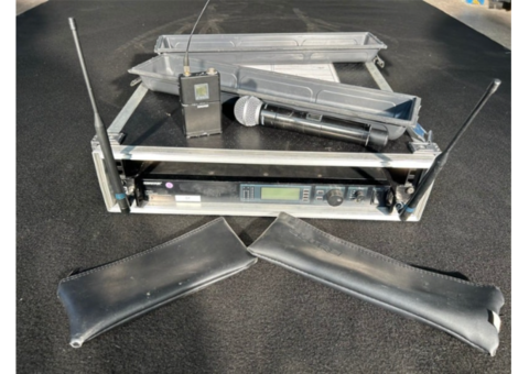 SHURE UR4S Recepteur simple UHFR 1UR1 1UR2