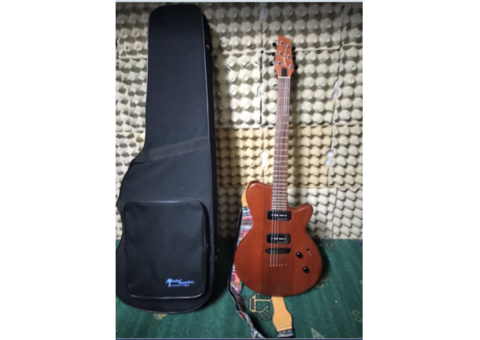 BELLE GUITARE GODIN LGP90