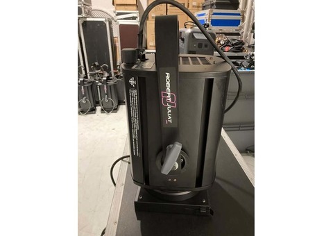 Robert Juliat 310 HPC