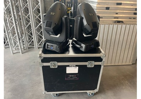 Projecteur asservies iB16R Hybrid Showtec