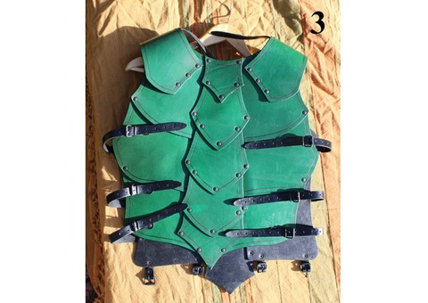 Cuirasse et Brassards en Cuir Vert Dragonrider
