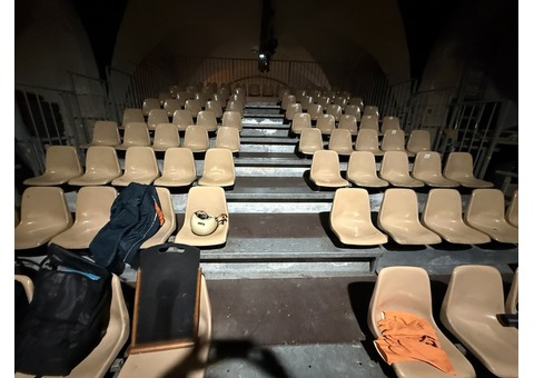 Don tribune pas 25 75 13 rangs 308 places