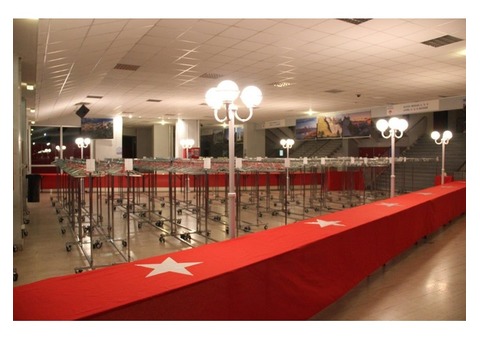 VESTIAIRE MOBILE 12 caisses 4 portants 25 cintres