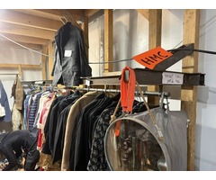 PORTANT À COSTUMES 390m