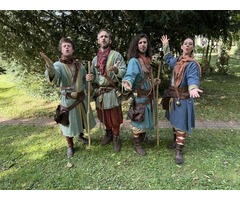 LOT DE 4 COSTUMES MÉDIÉVAUX COMPLETS TAILLE SML