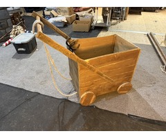 CHARIOT EN BOIS