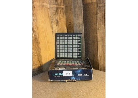 Novation Launchpad contrôleur MIDI 64 pads Ableton Live