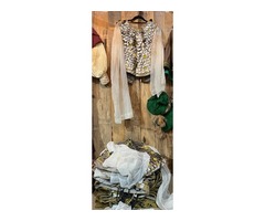 Lot global 29 costumes médiévaux 2 souslots