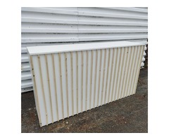 Comptoir bar stratifié blanc façade tasseaux bois