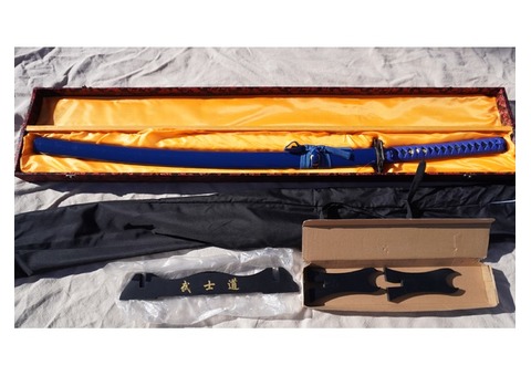 Sabre japonais Katana bleu Neuf