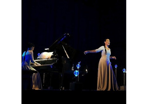 DONNE 2 ROBES LONGUES GRIS PERLE