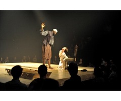 2 Costumes 17ème siècle Homme serviteur Femme noble