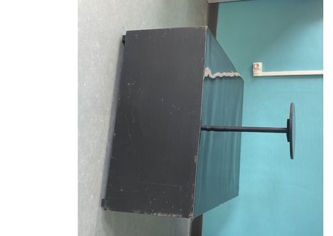 Mini estrade avec tabouret