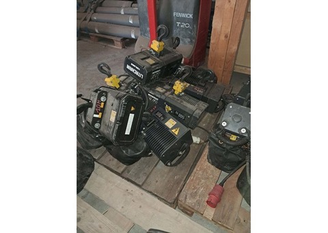 Vente Parc 11 Palans VERLINDE STAGEMAKER JOIGNY 89 Origine Théâtre