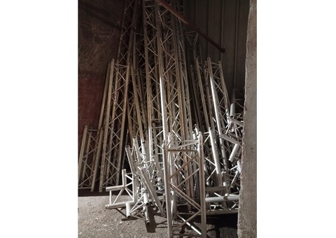 Structure Lot Carré Triangle 300