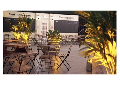 Décor façade de brasserie structure autoportante 8 m