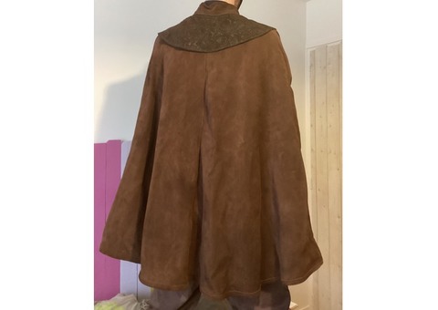 Cape en cuir costume duelliste Renaissance