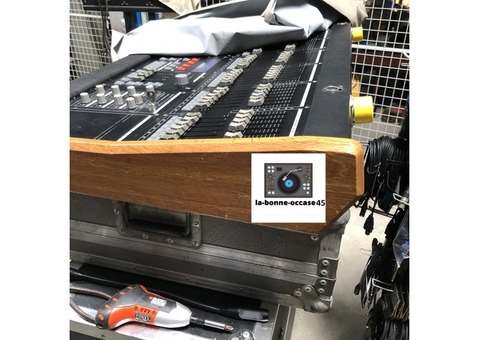 Vend console 4896 LIghtcommander Ma Lighting