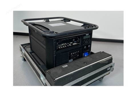 Lot de 6x Vidéoprojecteur 20 000 lumens Christie WU20KJ triDLP 1920x1200 avec 10x Optiques