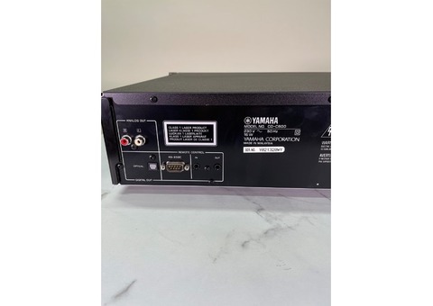 Changeur CD Yamaha CDC600