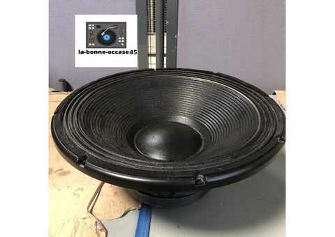 Vend haut parleur LF18X401 RCF