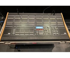 Console lumière MA Lighting Lightcommander II 486 avec flight case
