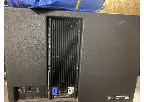 paire de Sub Meyersound UMS 1P amplifié