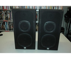 2 enceintes JBL TLX 215 noires
